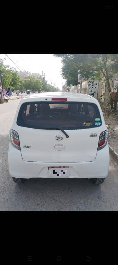 Daihatsu Mira 2013