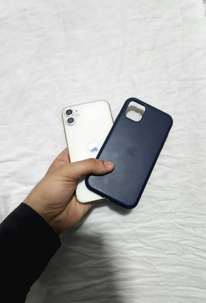 iPhone 11 7