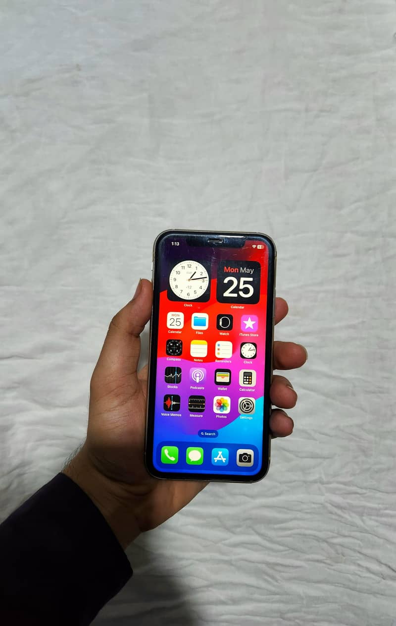 iPhone 11 8