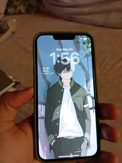 Apple iPhone 13