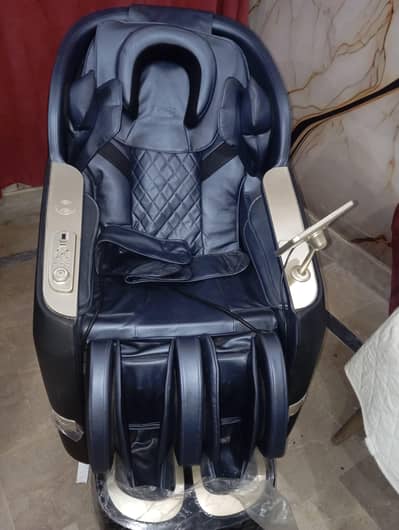 Zippy Onyx Pro Massage Chair Dark Blue 10/10 Warranty Available