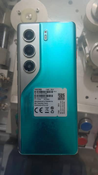 Tecno CAMON 40 Pro plus