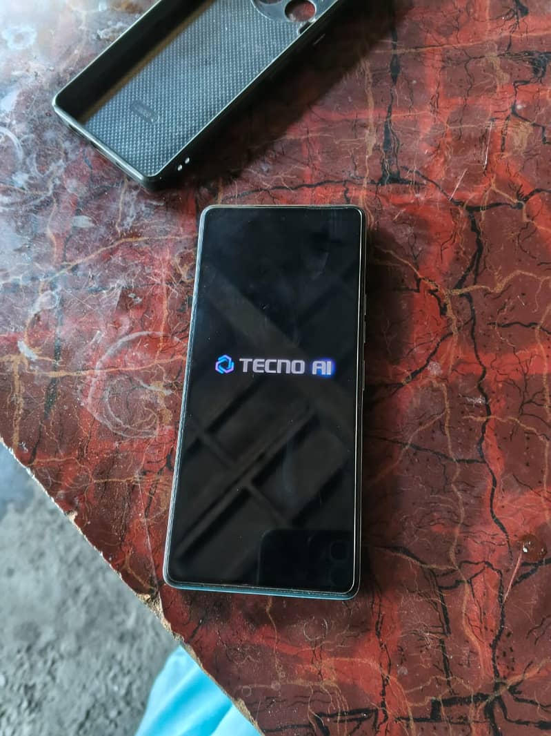 Tecno CAMON 30 5