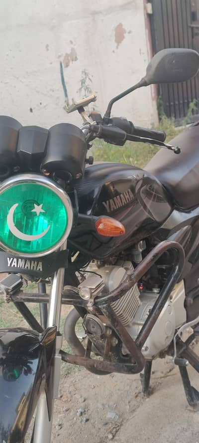 Yamaha YB-125Z