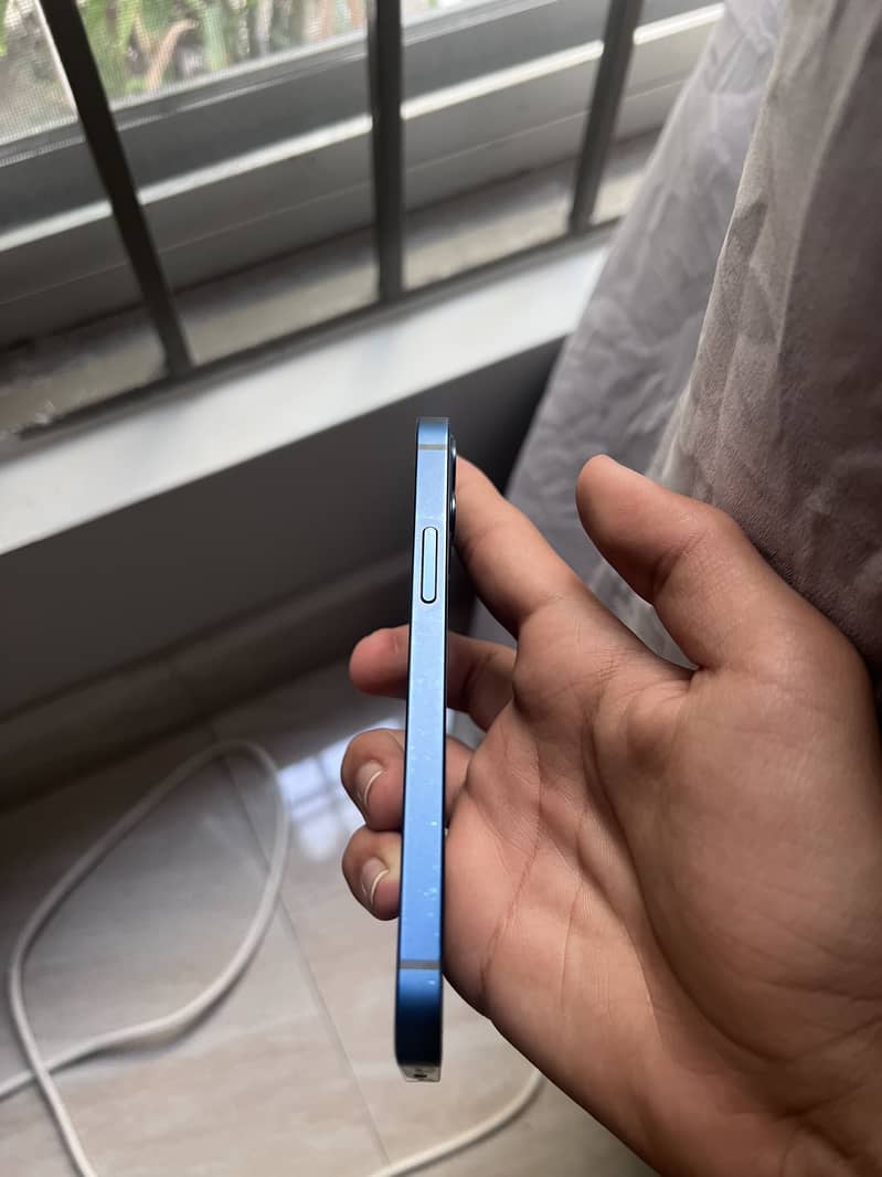Iphone 12 mini 8