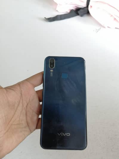 Vivo Y11