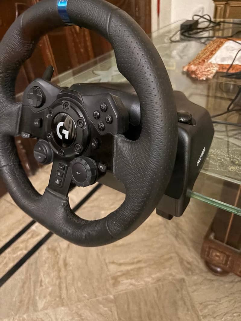 Logitech Racing wheel 5