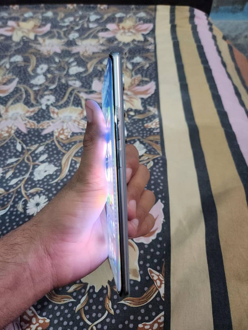 Tecno CAMON 40 Pro 3
