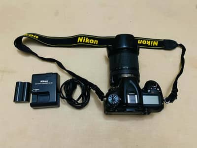 Nikon d7100 with 18-140mm Ed vr  lens and accessories(urgent sale)