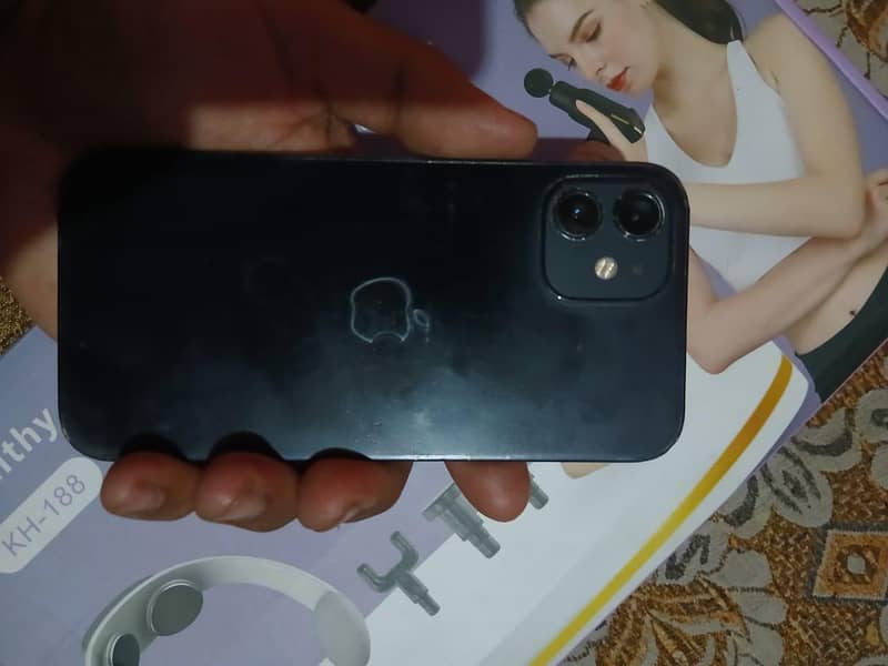 Apple iPhone 12 7