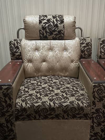 with free sofa cover 8/10 condition 1.5 year use