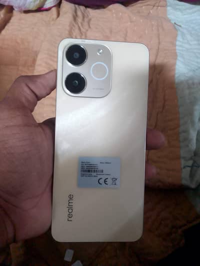 mobile phone bilkul ok he 1 Mahina Howa he liye howy  paison ki nind