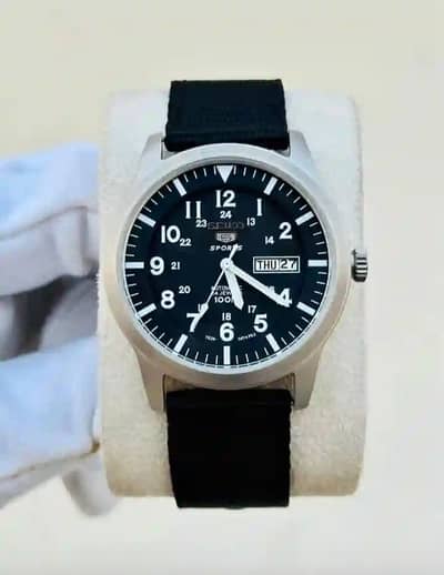 Men new design watch