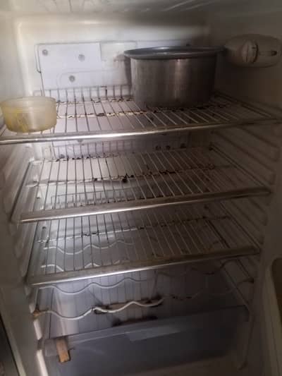 Orient refrigerators