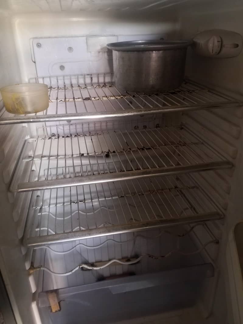 Orient refrigerators 0