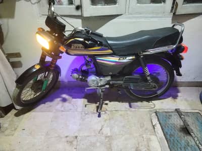 hi speed bike 2013 condition very good family bike 03188308655