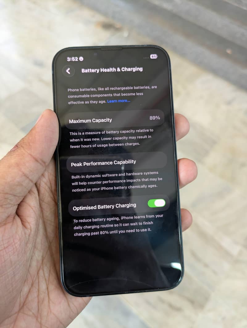 Apple iPhone 13 5