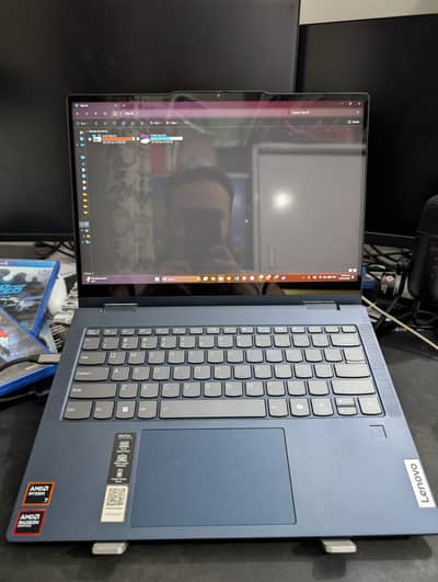 Lenovo IdeaPad 2-in-1 For Sale