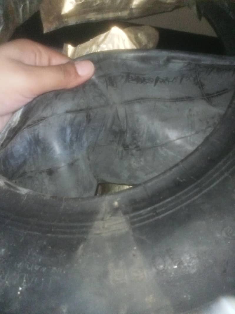 tyres 8