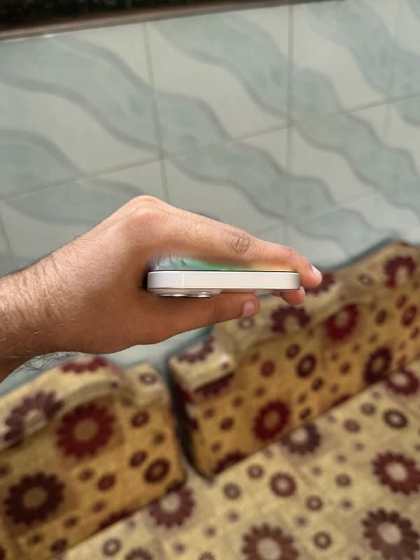 Iphone 14 4