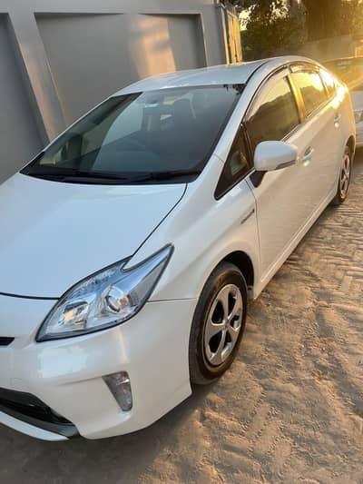 Toyata Prius 2012 14/15 SLED 1800cc