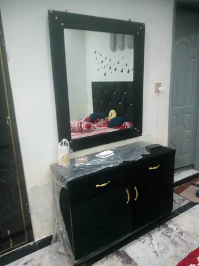 Dressing table
