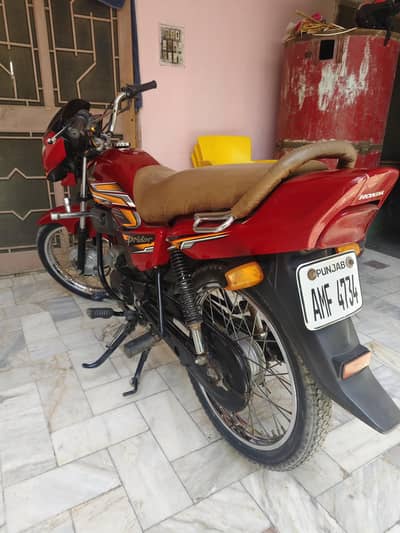 Honda pridor 100cc