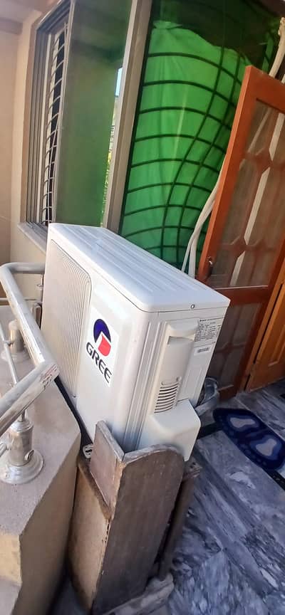 Gree 1 Ton Air conditioner Cooler AC Non Inverter