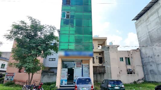 Prime Location Bankers Housing Society - Block C Building For Sale Sized 2 Marla