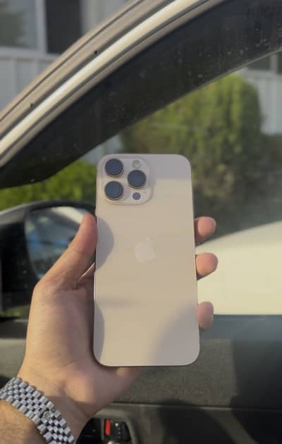 Apple iPhone 16 Pro Max