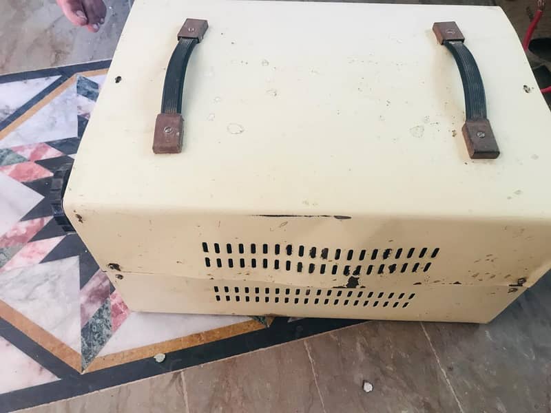 Voltage Stabilizer 1