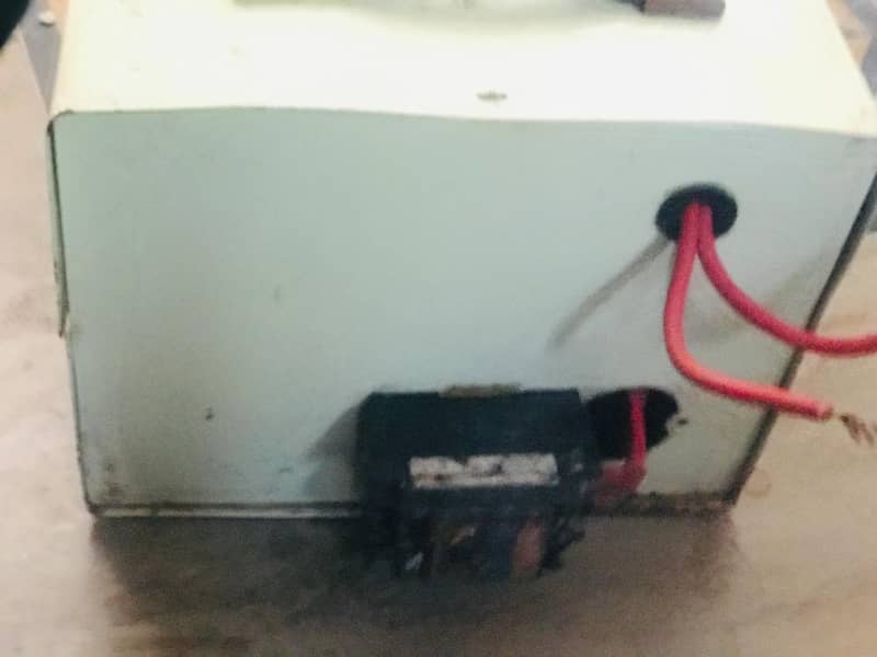 Voltage Stabilizer 5