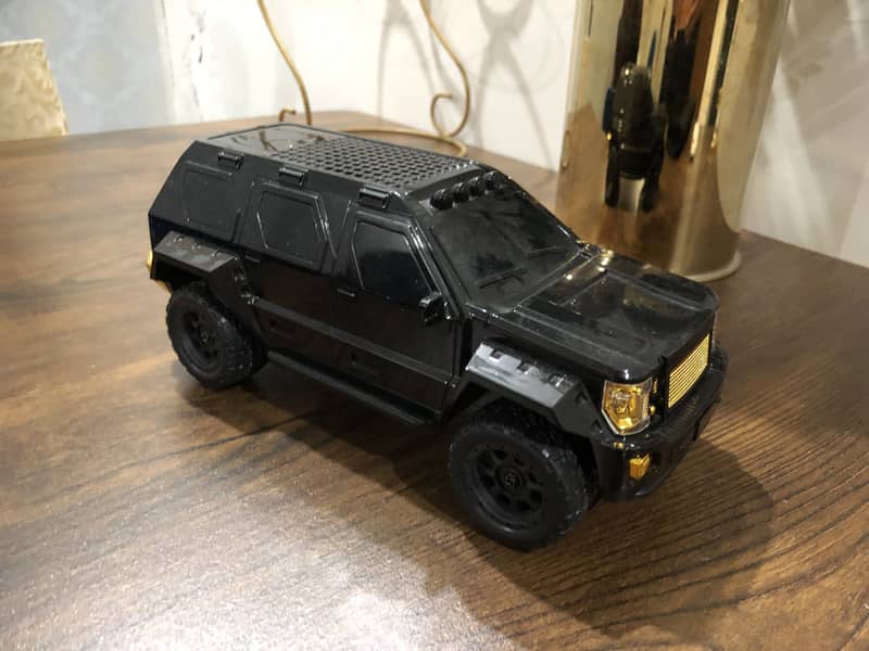 Car model bluetooth Speaker 1