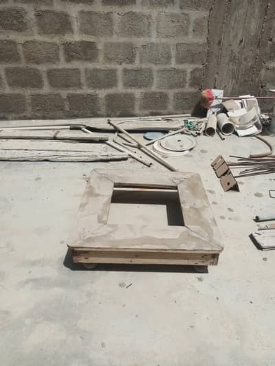 fridge chowki ( size 2 x 2 feet )