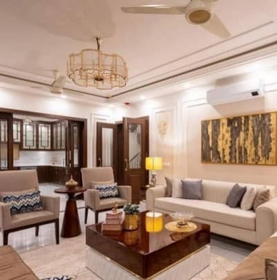 10 Marla Furnished House Available For Rent