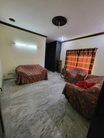 17 Marla House In Only Rs. 56000000