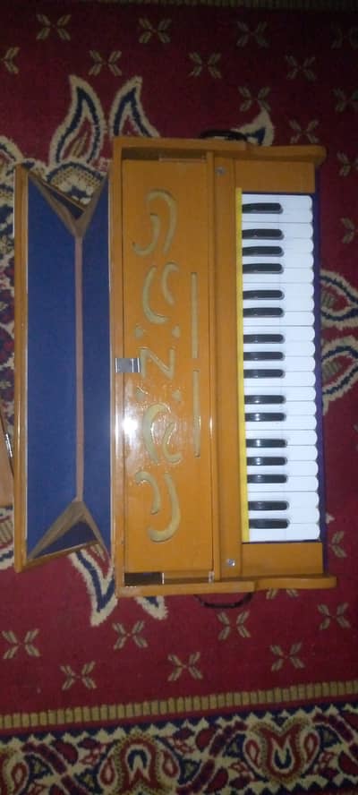 2-Reed,single bellow, brand new , untouched.