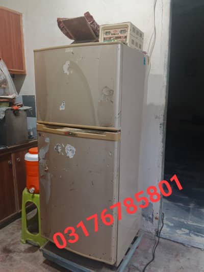 Dawlance fridge for sale