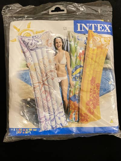 Intex inflatable pool mattress
