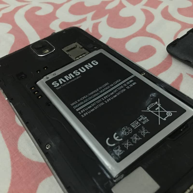 SAMSUNG NOTE 3 4