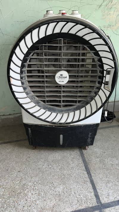 Air cooler good condition with ice box big size cooler urgent for sale