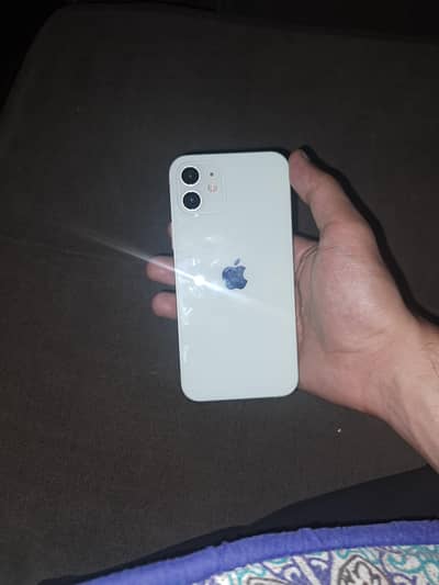 Apple iPhone 12