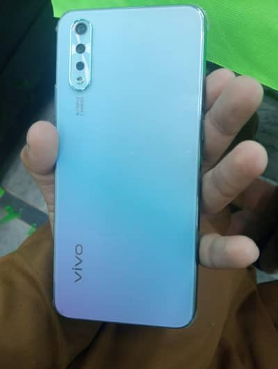 Vivo S1