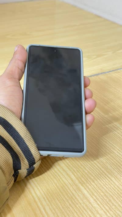 Google Pixel 7 8/128 PTA Approved - 10/10 Condition