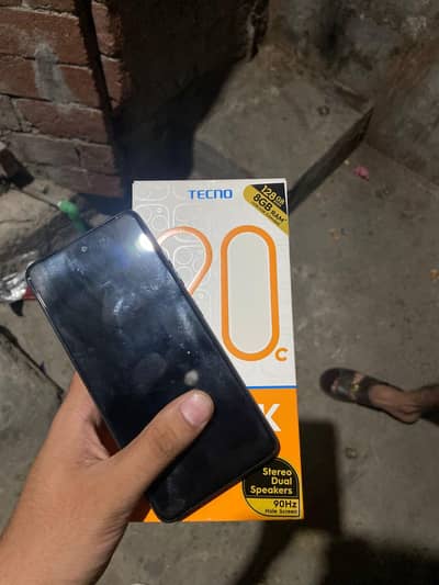 tecno spark 20c 8.128. num . 03211041182