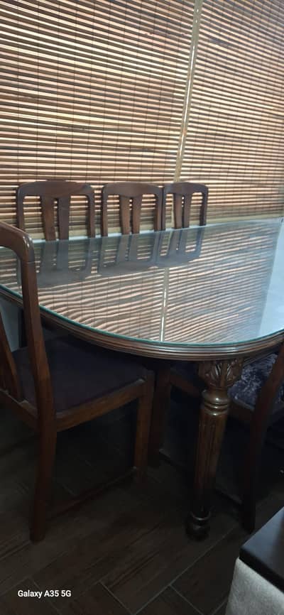 8 chairs wooden diining table