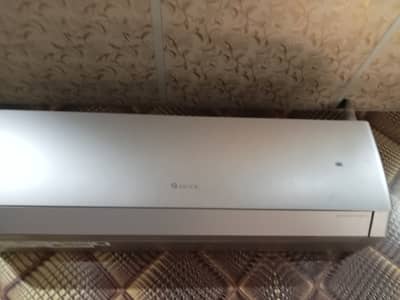 Gree 10/10 inverter ac