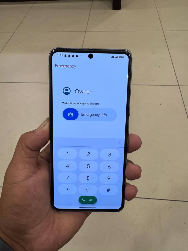 Google Pixel 8 Pro 3