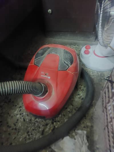 Dawlance DWVC 770  SMT Vaccum Cleaner