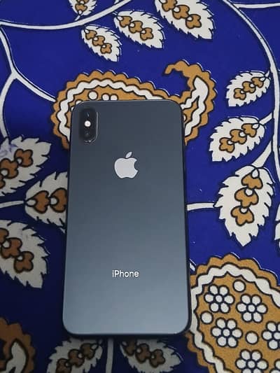 Iphone x black colour